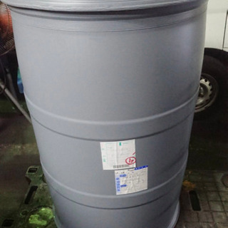 プラスチック ドラム缶　あと２つです。