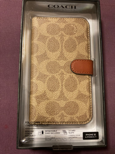 COACHのiPhoneケース