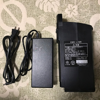 電動自転車TASKALのバッテリーと充電器　☆ジャンク品　(受け...