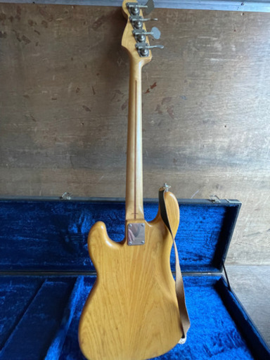 ?Fender?made in japan??ベースです‼️