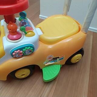 アンパンマン よくばりビジーカー の画像