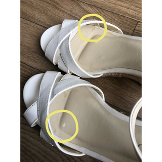 新品未使用　白サンダルLの画像