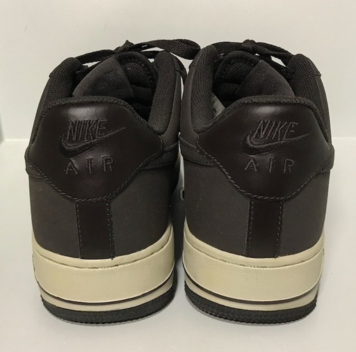 ナイキ エア フォース 1 （中古）です。