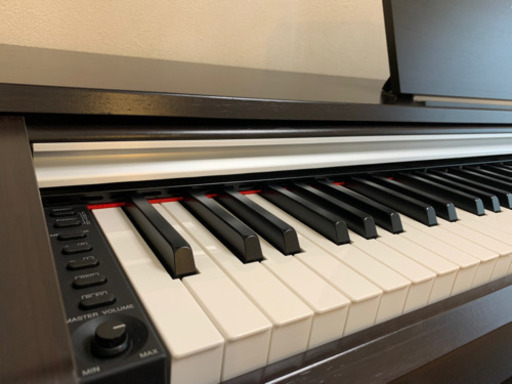 お取引中// 値下げしました。YAMAHA 電子ピアノ　YDP-141