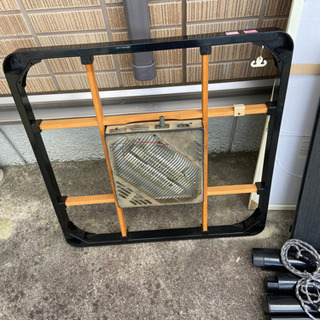 こたつテーブルの画像