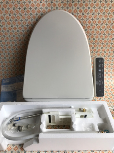 INAX シャワートイレシートタイプ