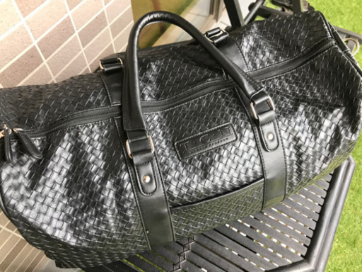 価格相談可能★ボストンバッグ　黒　フェイクレザー　美品