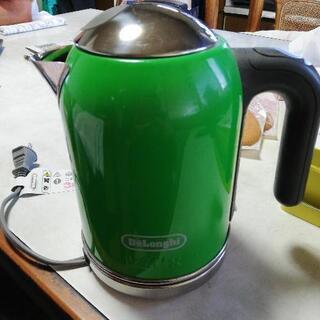 【お取引終了です】デロンギ　電気ケトル☆
