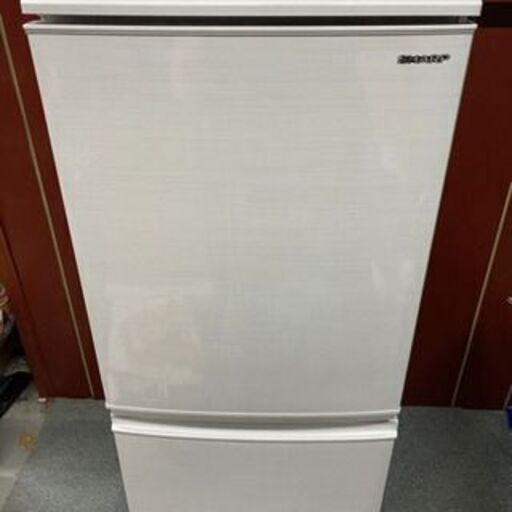 SHARP  シャープ 2018年製 137L　冷蔵庫　お譲りします