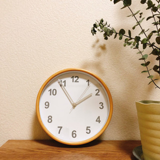 【ほぼ新品です】壁掛け時計 22cmの画像