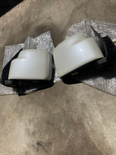 エブリィワゴン　電動格納ミラー