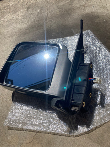 エブリィワゴン　電動格納ミラー