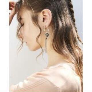 MOUSSY モウシー ピアス 未開封・未使用 ゴールド Fringe Chain Hoop Earrings  010ESW50-1990の画像
