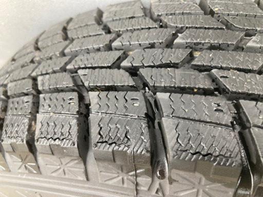 13インチ、スズキアルトスタッドレスタイヤ４本セット