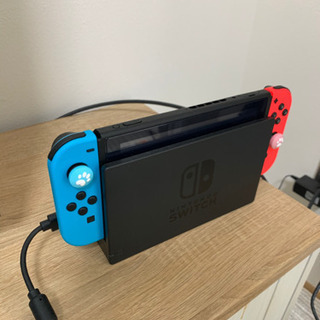 任天堂Switchとモンスターハンターライズのセットです。