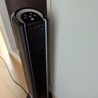 タワー型　扇風機