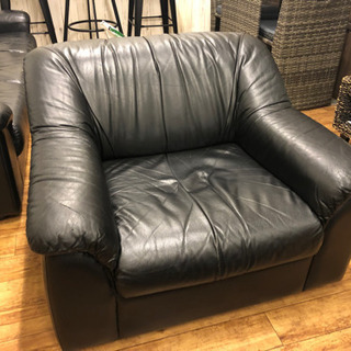 本革　ソファセットの画像