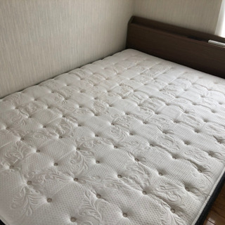 ニトリダブルベッド、Nスリープハードマットレス（さらに値下げしました！）