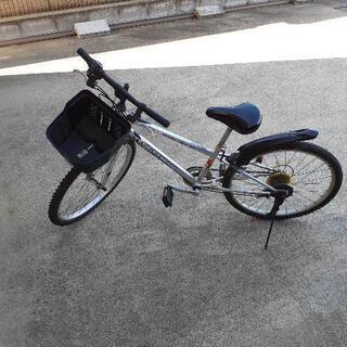 【受付終了】ヘルメットが付いてこの価格。中古自転車、中古ヘルメット