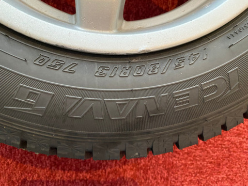 中古スタッドレスタイヤ&ホイール4本セット　145/80R13