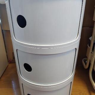 【急募】チェスト　白　3段　コンポニビリ　リプロダクト品