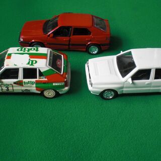 ミニカー　1/43　3台の画像