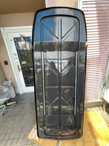 ルーフボックス