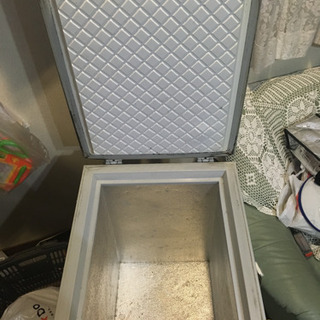 冷凍庫  取り引きが決まりました。