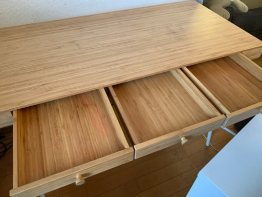 《IKEA》 竹のデスク　LILLÅSEN リルオーセン　【イケア】