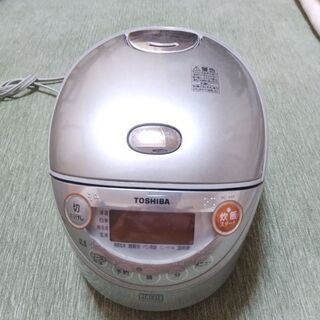 炊飯器　東芝IH保温釜RC-6XF