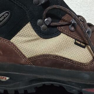 LOWA 登山靴　28cmの画像