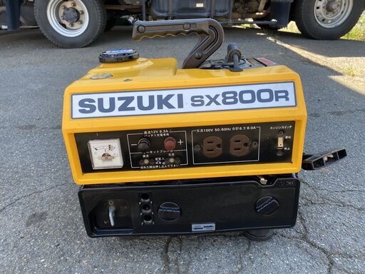 現物確認歓迎 初期不良対応OK 整備済 非常時等に　スズキ 　2サイクル 発電機 SX800R 670/800W　　50/60Hz