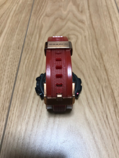 G-SHOCK　数量限定モデル　MTG-B1000VL-4AJR