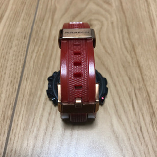 G-SHOCK　数量限定モデル　MTG-B1000VL-4AJRの画像