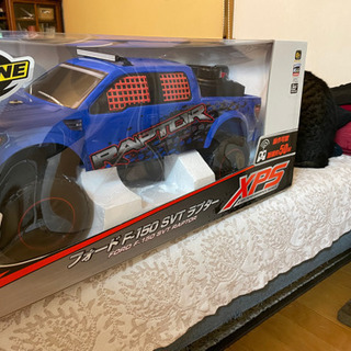 ほぼ未使用品美品1/６ ラジコン フォード F150 STV ラプター 全長 約70cmの画像