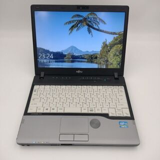 富士通　高性能第3世代Core i5搭載 メモリ8G　高速SSD120G　12.1型ワイド　CD/DVD読み書き Wifi対応　webカメラ内蔵　最新Windows10搭載　代引き可能