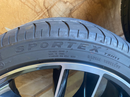 【値下げ】Audi A6に使用、ほぼ、面一！245/40/r19