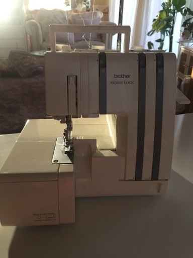 ブラザー、ロックミシン