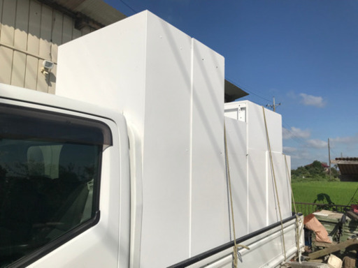 コクヨ　スチール戸棚