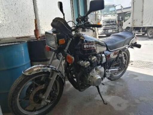 GSX750E 1型 牛 ウシ ベコ