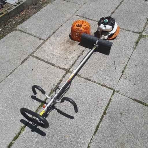 値下げ❗希望金額コメント下さいませ❗小林 プラッター ウォークモア WM-23パワー 斜面用 草刈機 パイプ伸縮 刈払機