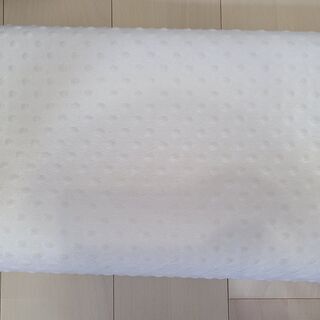 枕4個処分の画像