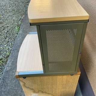 扉付き収納棚,ラックの画像