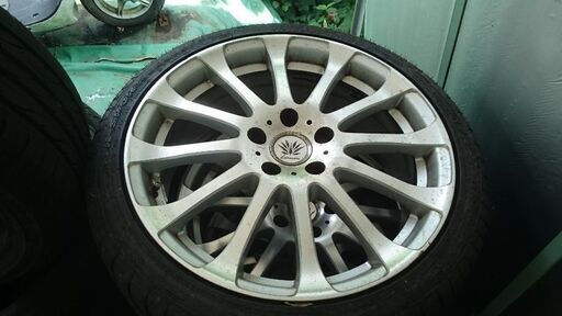 値下げしました。18インチアルミホイール