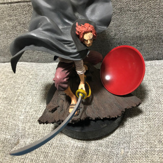 一番くじワンピース　白ひげ　シャンクス　フィギュアの画像