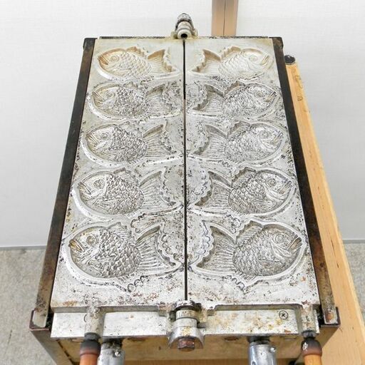 たい焼き器 業務用 LPガス式 たい焼き器6匹×1連 鯛焼き器 たい焼き機 ジャンク扱い品 札幌 西野