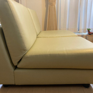 ソファベッド　幅140cm アイボリー　ライトグリーンの画像