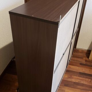 本棚 ディスプレイラック フラップ扉付 No.2の画像