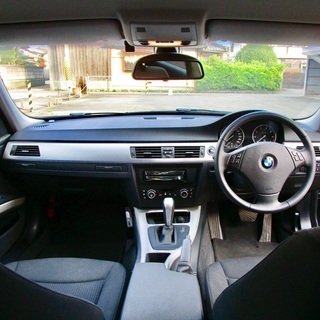 【自社ローン】★頭金無し★保証人無し★和歌山エリア★BMW320iツーリングスタイルエッセンスの画像