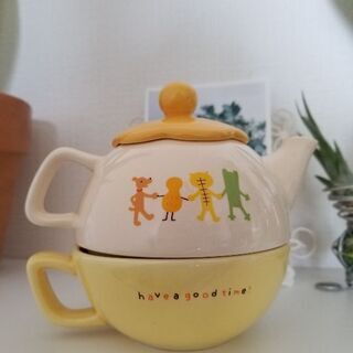 ティーポット&カップセット☕の画像